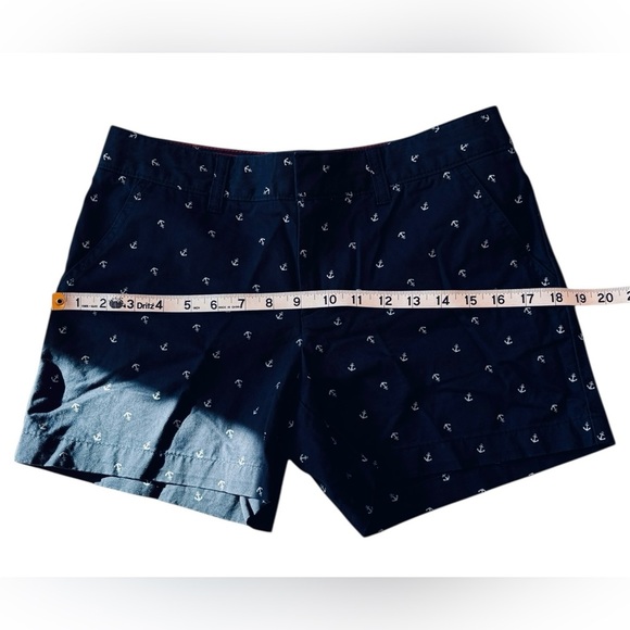 Tommy Hilfiger, Anchor Print Shorts, Size 2, Navy & White - Picture 12 of 12